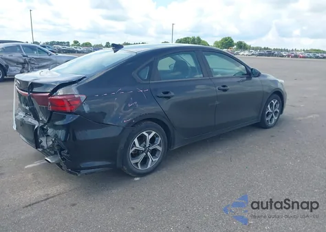 2021 Kia Forte Lxs из США, поврежденный, VIN 3KPF24AD0ME375431